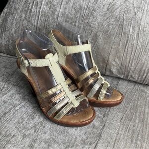 Born Womens Metallic Leather Ankle Strap Sandals Platform Heels Size 7 Handmade